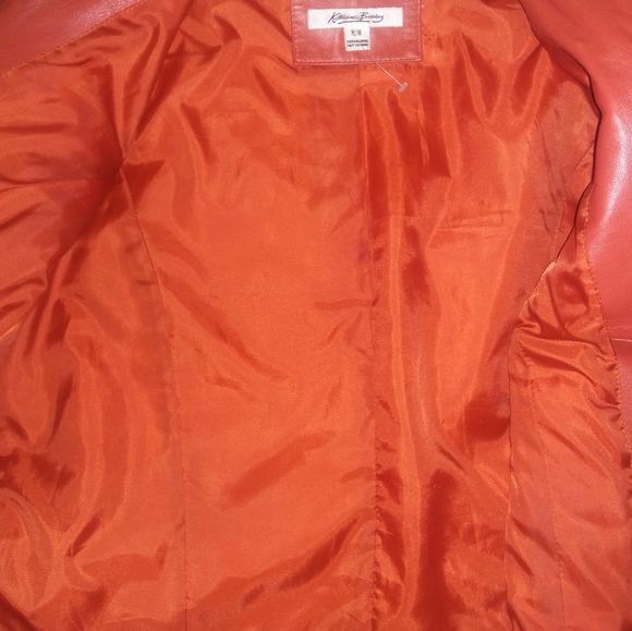 Jacket - Picture 2 of 5